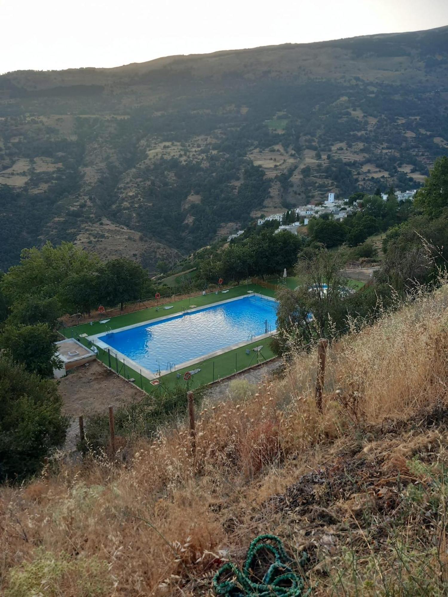 Hostal Moraima Capileira Exterior photo